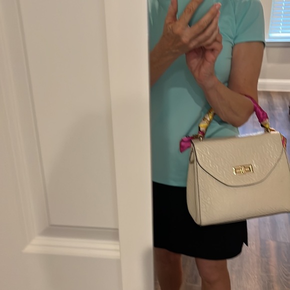 Eastide leather handbag with removable scarf - Picture 11 of 12